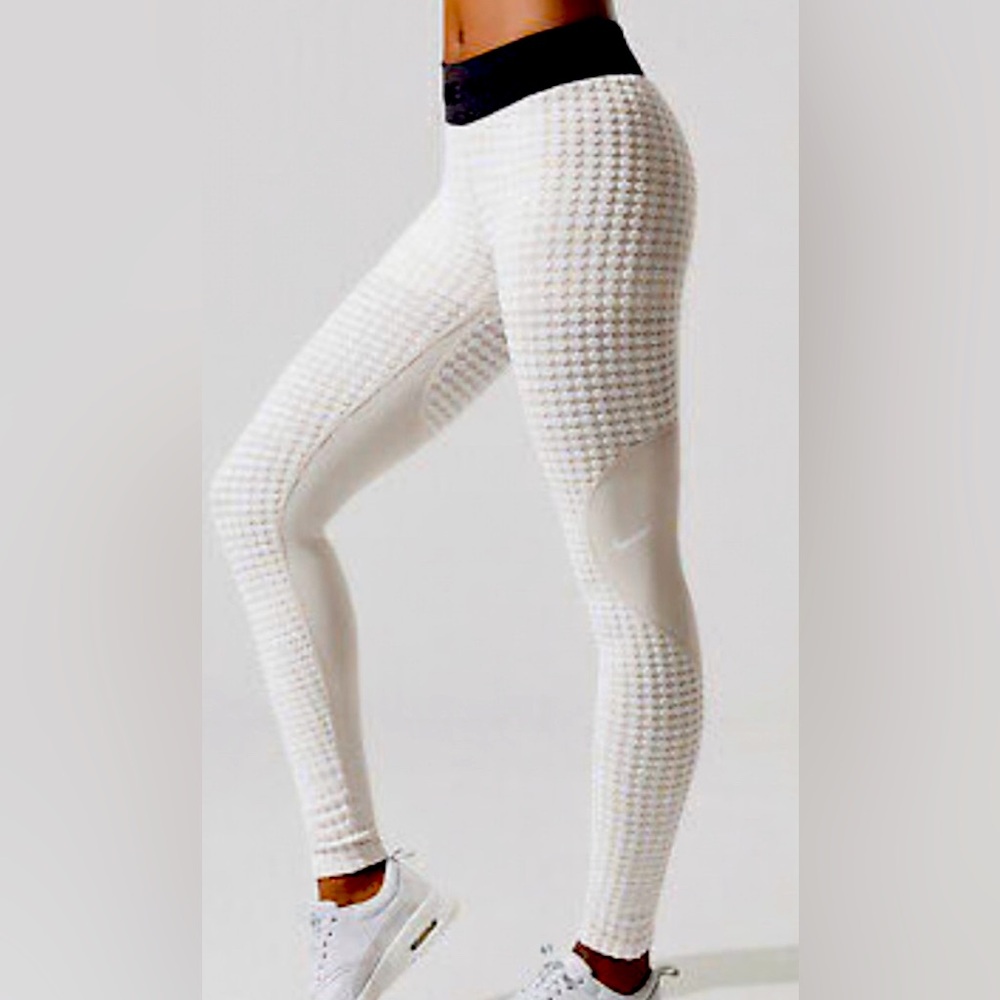 Nike Pro Hyper Warm leggings.  Size small.